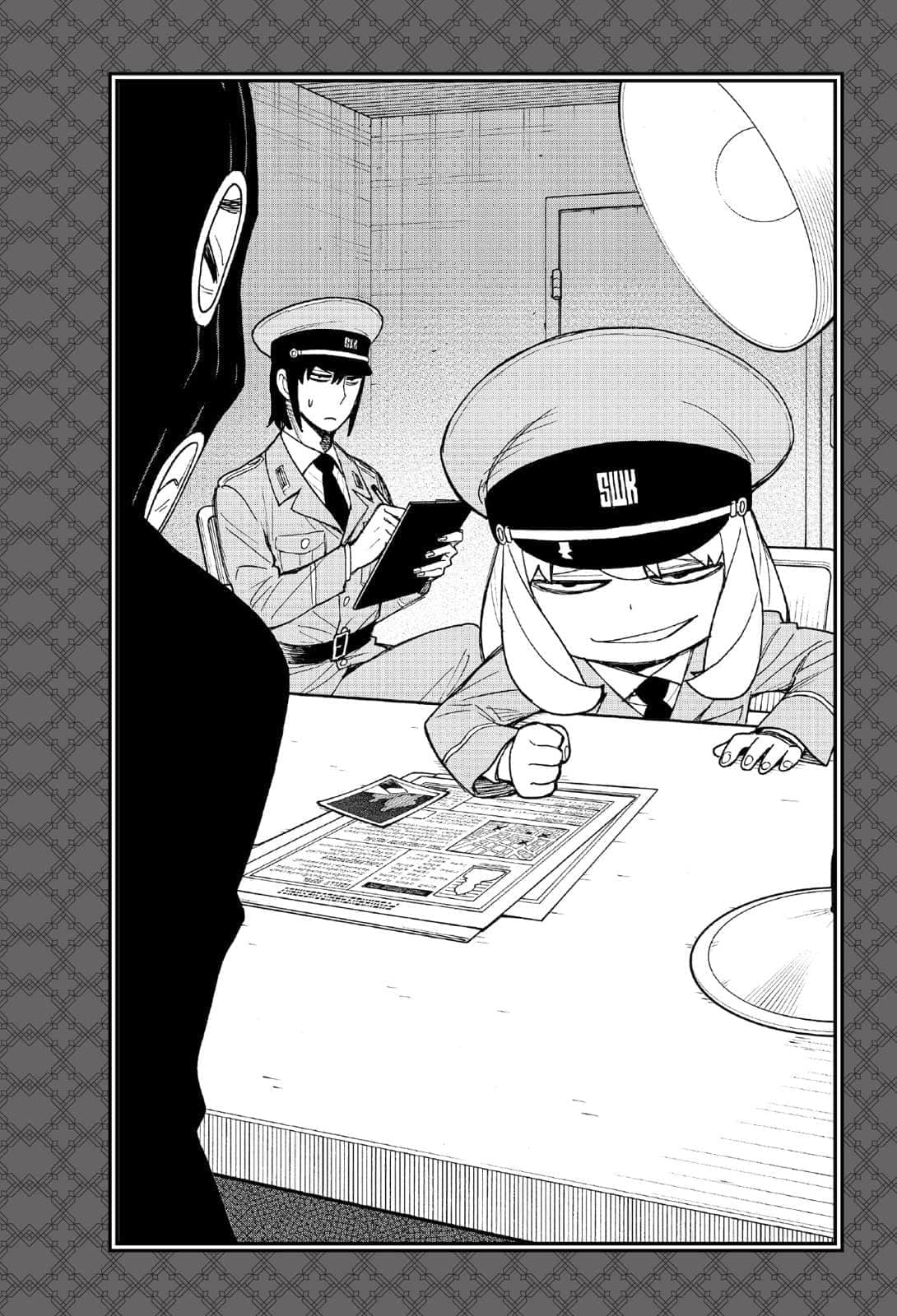 《SPY×FAMILY 间谍家家酒 家人的肖像》全一册 插图（10）